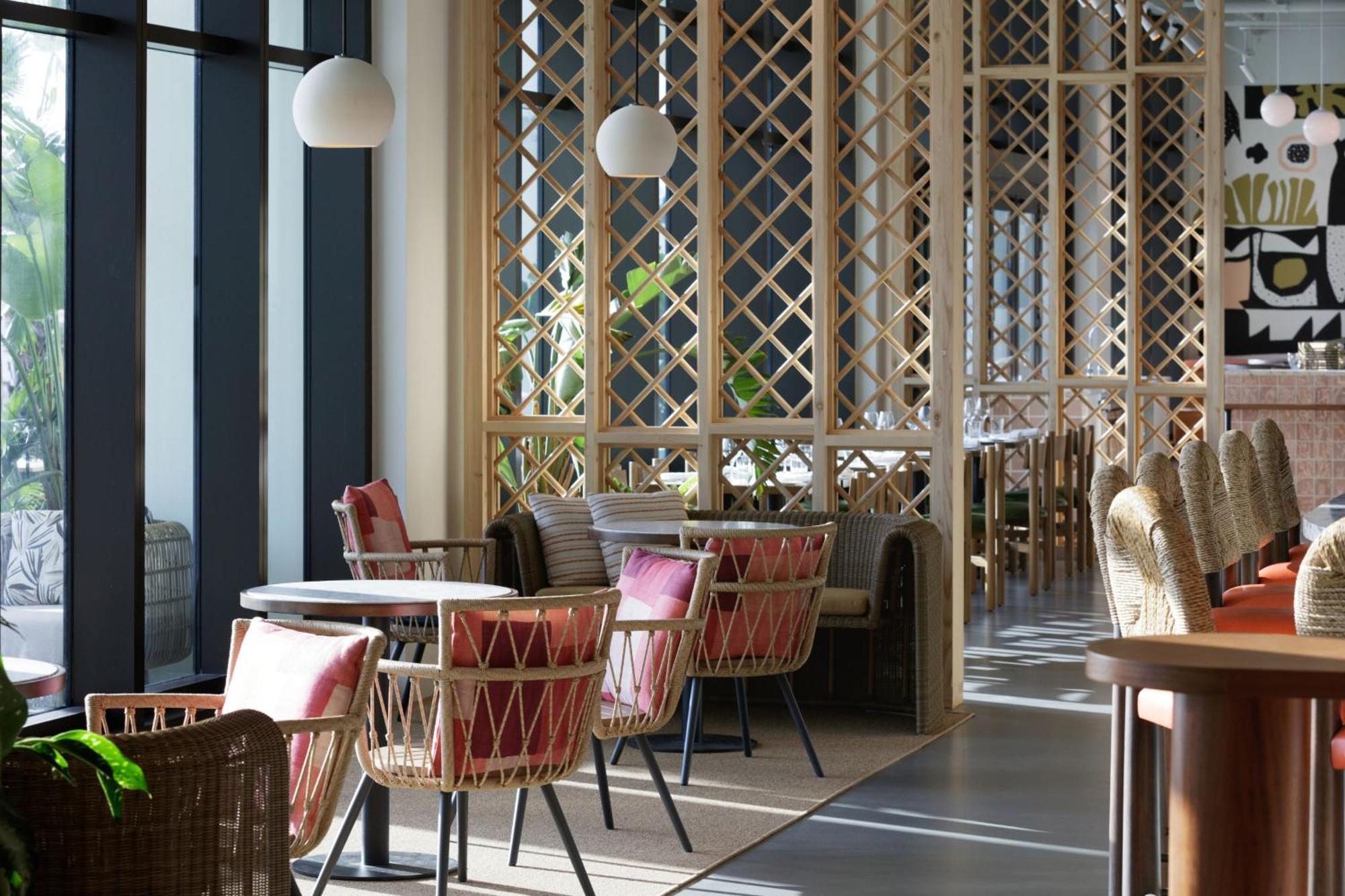 Hotel Indigo Grand Cayman By Ihg West Bay Exterior photo