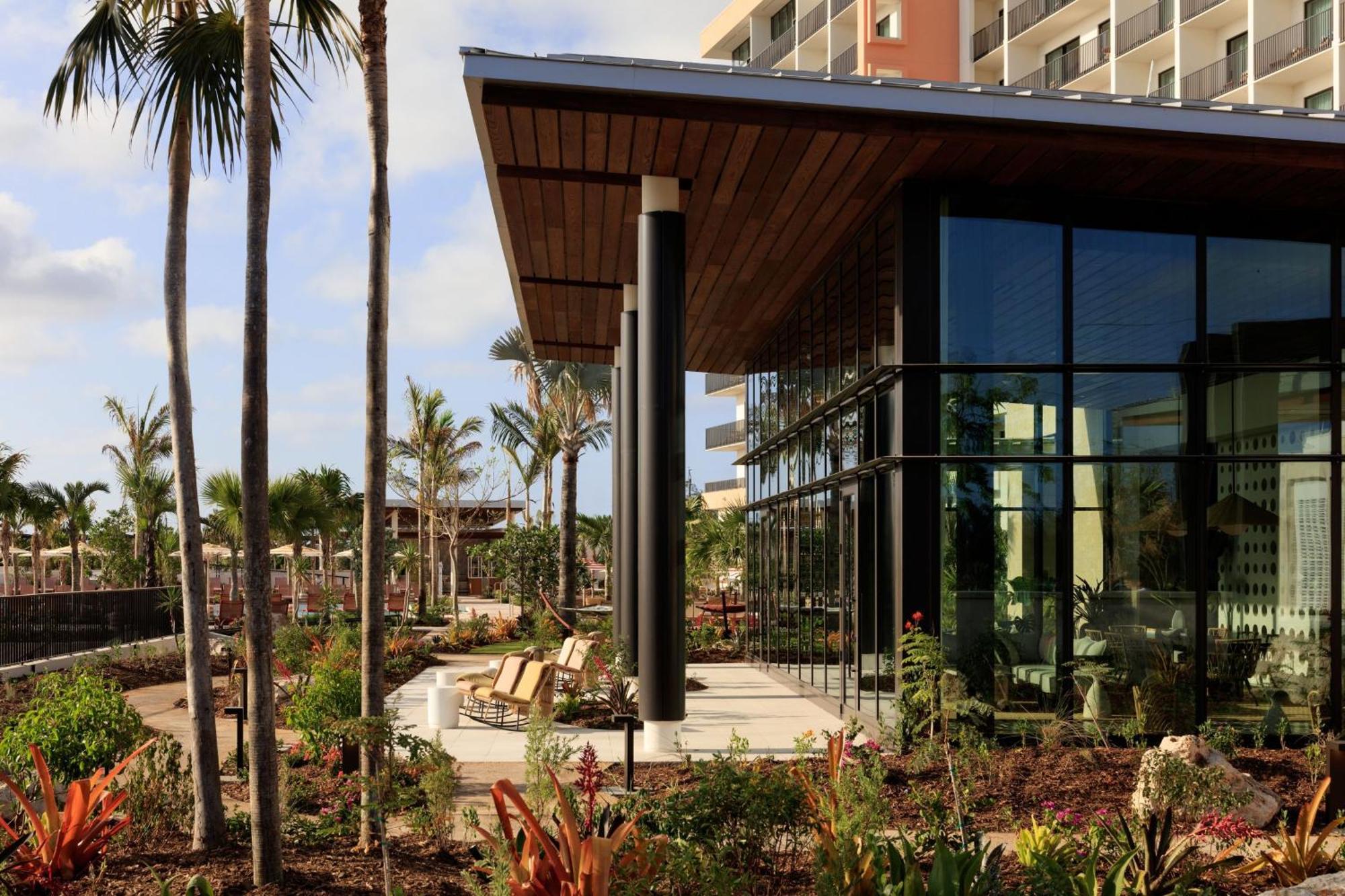 Hotel Indigo Grand Cayman By Ihg West Bay Exterior photo